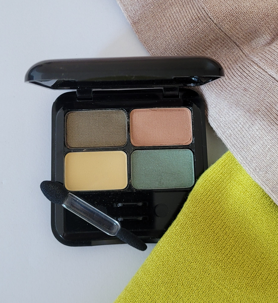 Eyeshadow Compact Yellow Green-Fashion