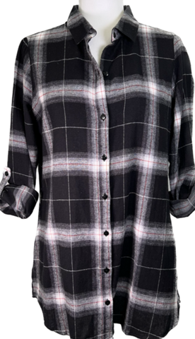 products/RPBLACKPLAIDLNGSHIRTFRNT.png